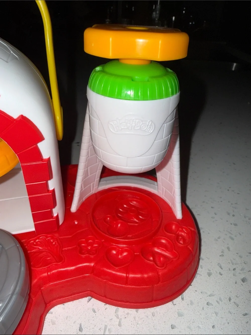 Play-Doh Stamp 'n Top Pizza Oven Toy